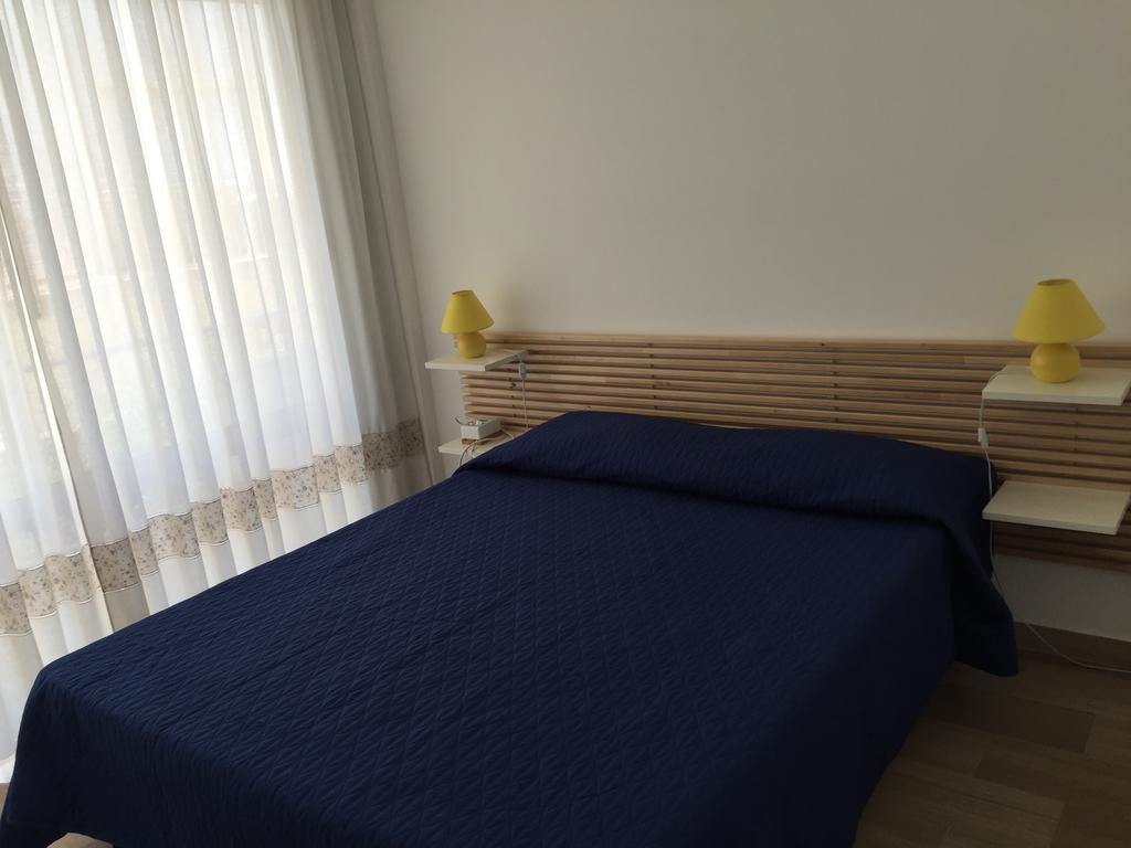 הוילה מרינה די רגוזה La Terrazza Sul Porto מראה חיצוני תמונה